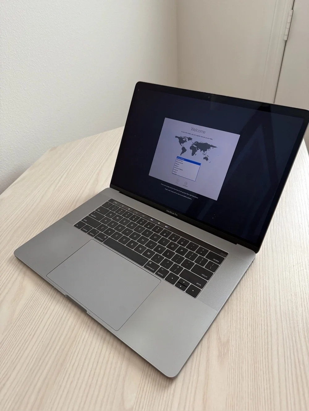 MacBook Pro i7 2.8GHz 15